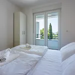 Apartment Luxury Lovorka 3 & 4***/****